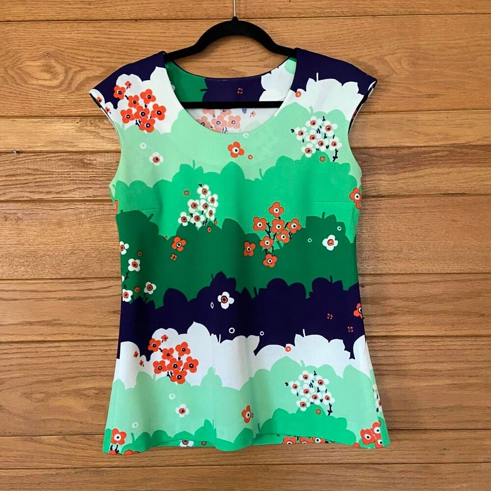 Vintage 1970s green, white, blue, and red floral cap sleeve handmade top